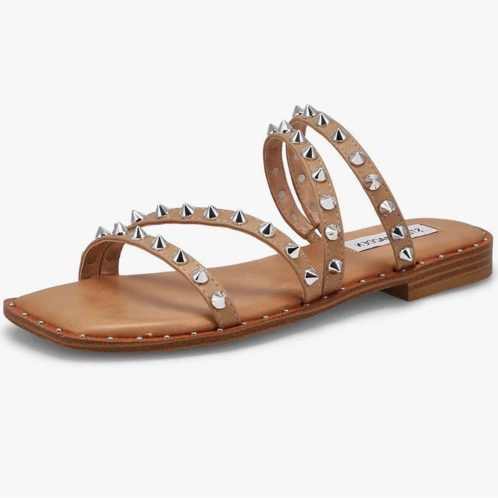 Steve Madden Women's Skyler Flat Sandal color tan size 11